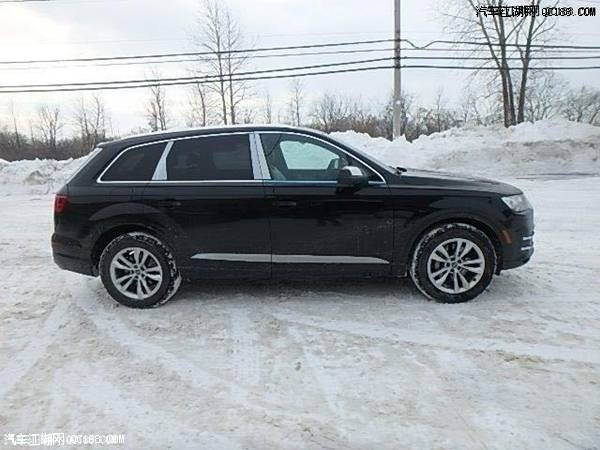 18款奥迪Q7黑外棕内直喷机械增压版解析