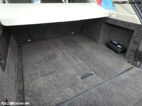 2018款路虎揽胜行政Vogue创世加长报价