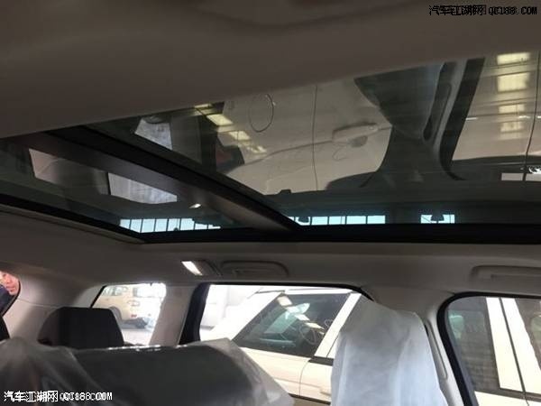 2017款路虎揽胜运动3.0汽油HSE现车报价