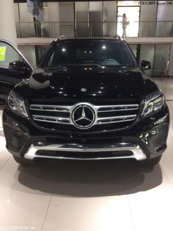 2018款奔驰GLS450 3.0T七座V6美规版实拍