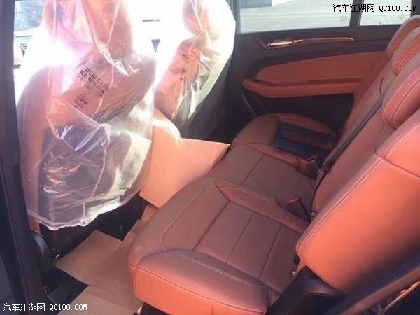 越野性一骑绝尘 试驾18款美规奔驰GLS450