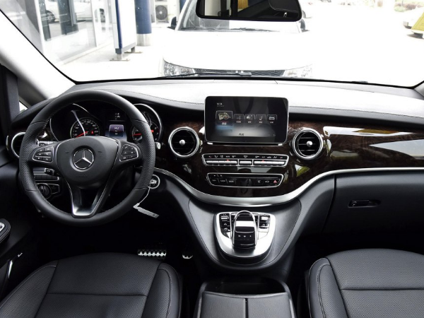 原创4款豪华MPV车推荐 品质享受不输埃尔法