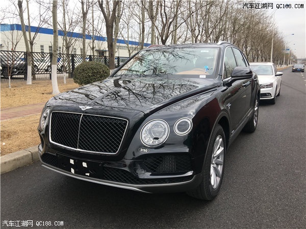 2018款宾利添越强大越野性能实测体验