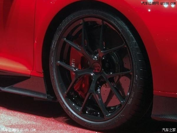 原创2018日内瓦车展 布加迪发布Chiron Sport