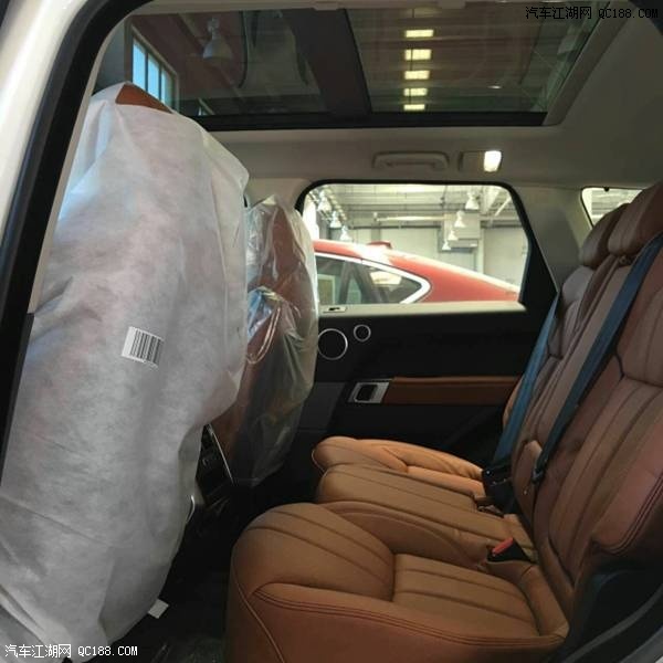 2017款路虎揽胜运动3.0汽油HSE现车报价