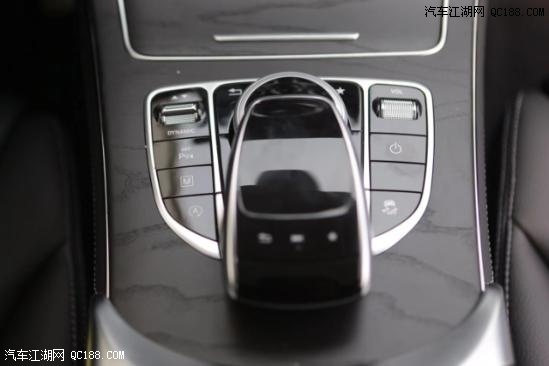 进口18款奔驰GLC3005门5座SUV到店实拍