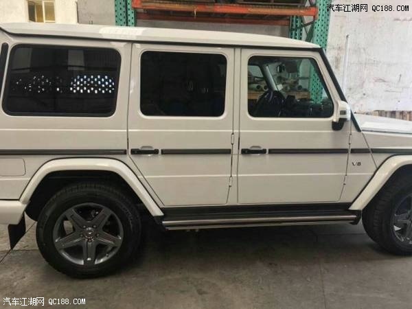 17款奔驰G500最新报价配置参数油耗解析