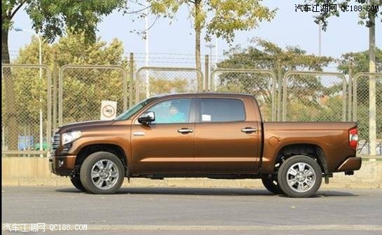 2017款丰田坦途5700 TRD/SD六速皮卡解析