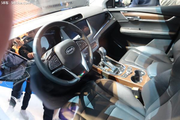 首款5座紧凑型SUV SWM斯威G01首发亮相