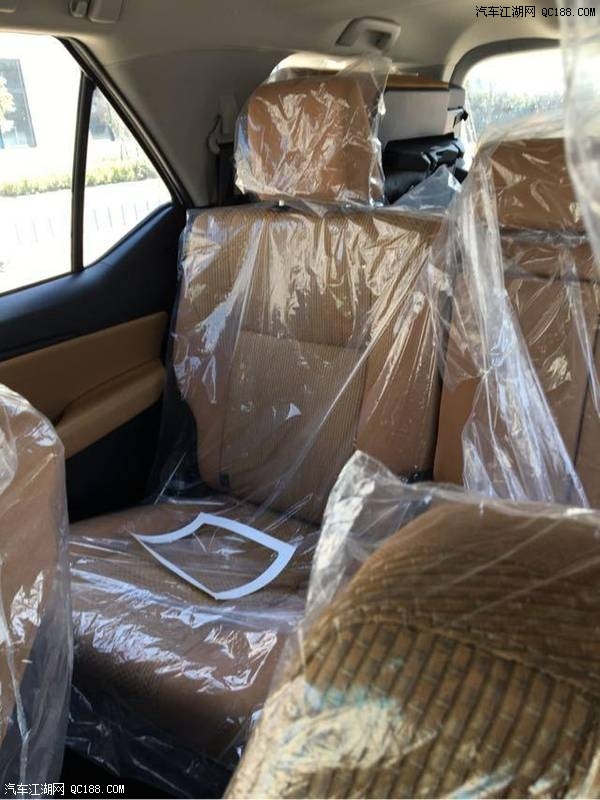 18款进口中东版丰田穿越者2700性能体验