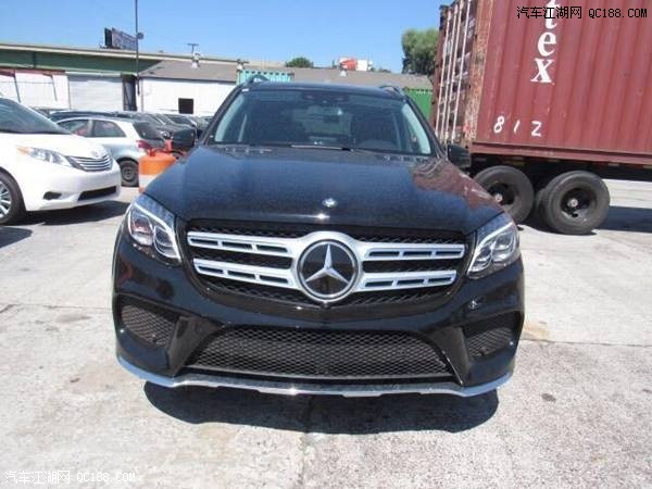 升级真皮内饰 18款奔驰GLS550加版报价