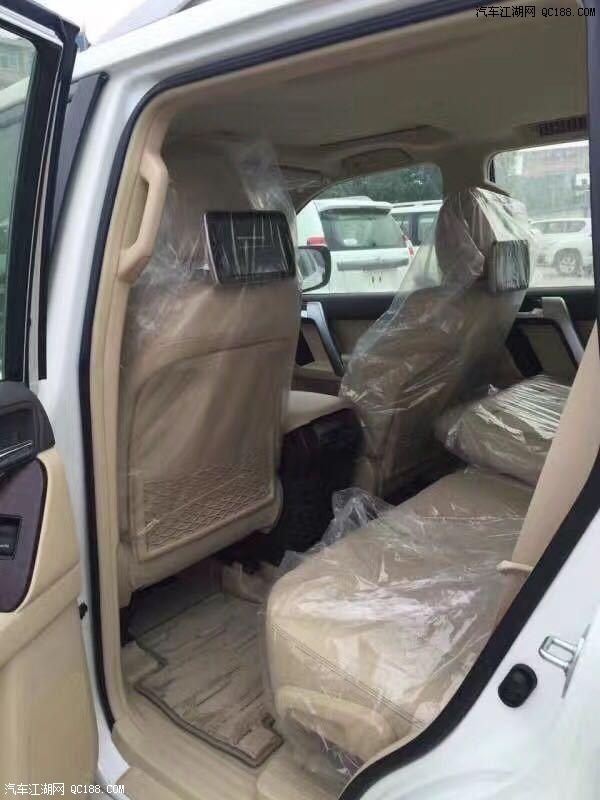 2017款丰田霸道4000 VXR天窗后挂版评测