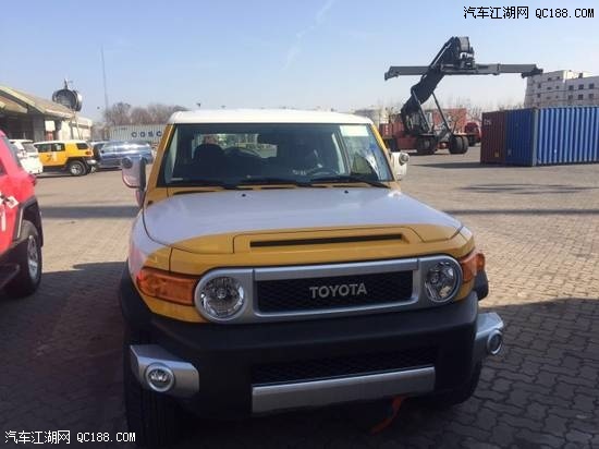 进口车17款丰田FJ酷路泽绝版配置解读
