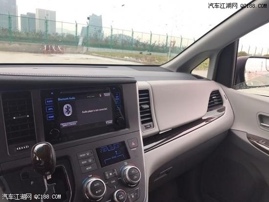 舒适性媲美豪华轿车 18款美规塞纳价格