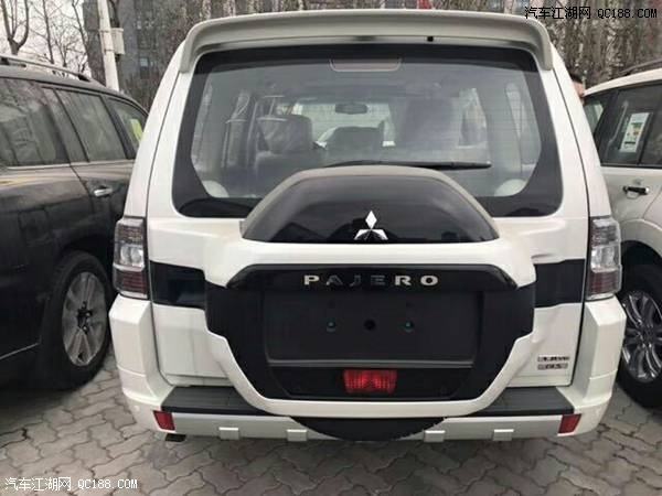 进口18款三菱帕杰罗V6 3.8报价现车报价