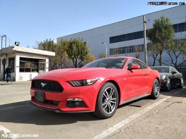 操控性世界一流 17款美规野马试驾体验