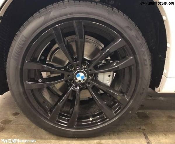 2018款宝马X6加版3.0T动力油耗综合评测