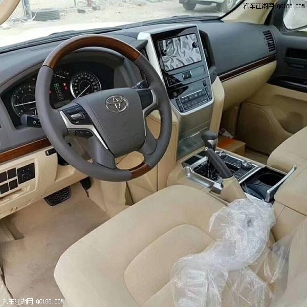 2018款丰田兰德酷路泽4000GXR中东版体验