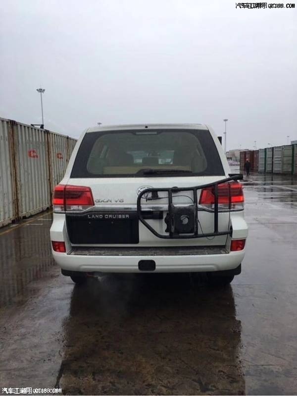 2018款丰田酷路泽4000天窗后挂配置详解