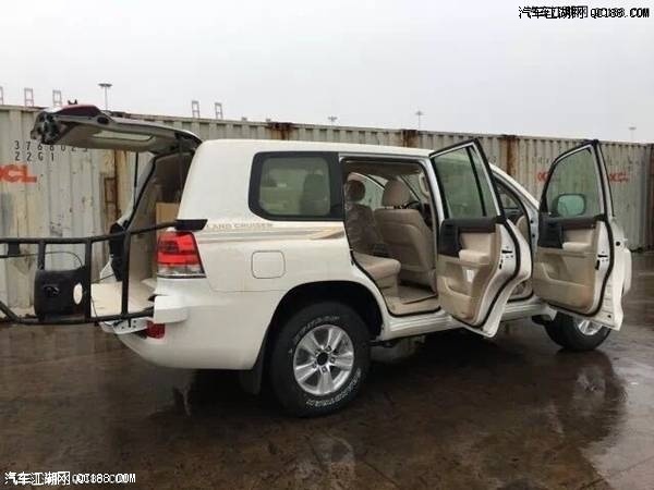 2018款丰田酷路泽4000天窗后挂配置详解