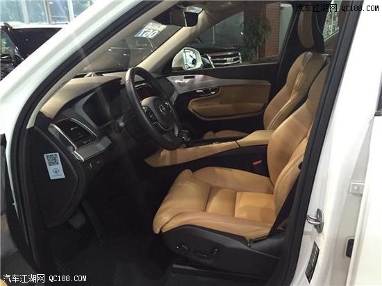 2018款沃尔沃XC90五门七座车型现车测评