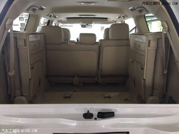 2018款中东版丰田酷路泽4600价格解读