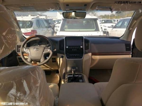 进口17款酷路泽4600 6速自动变速评测