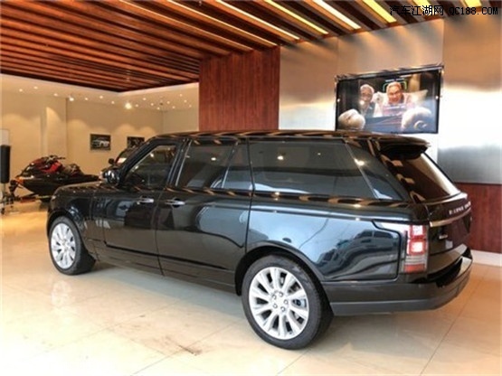 17款路虎揽胜行政5.0T对开门加长版感受