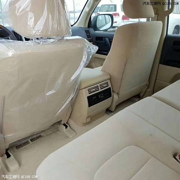 2018款丰田兰德酷路泽4000GXR中东版体验