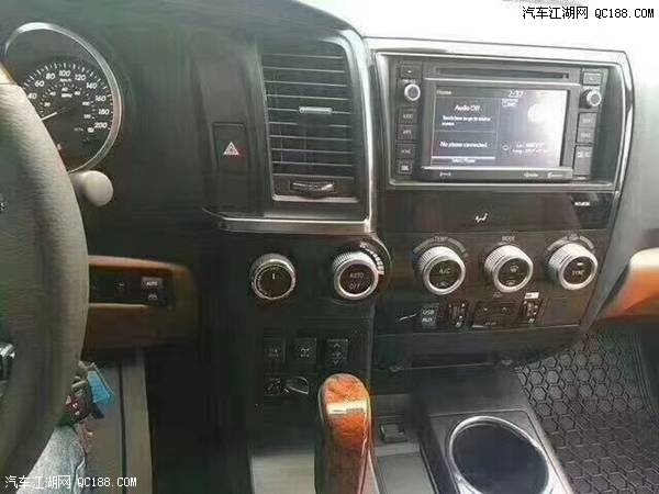 2018款丰田红杉5700 5.7L V8六挡版解读