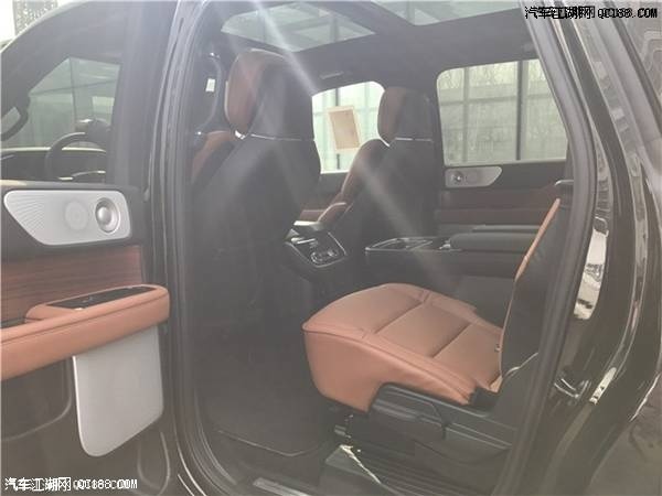 2018款加版林肯领航员豪华SUV评测体验