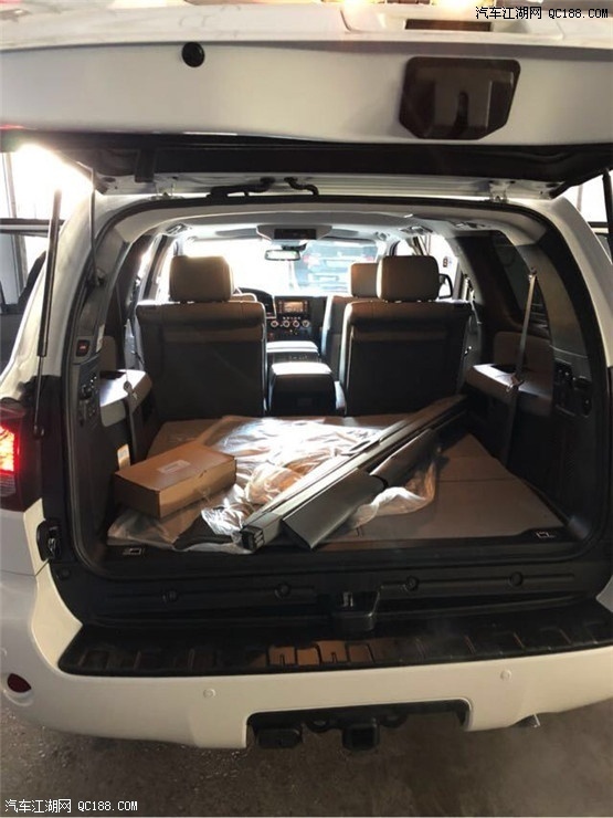 平行进口车18款丰田红杉5700报价解析