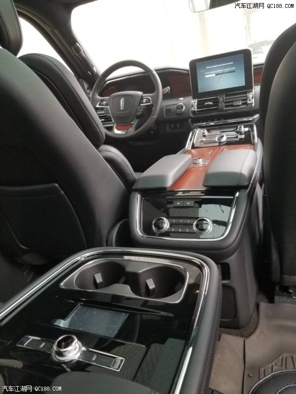 平行进口车18款加版林肯领航员评测体验