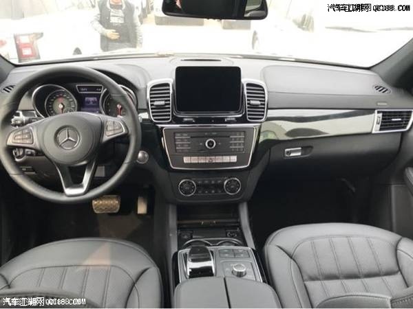 港口18款奔驰GLS450实车越野性能测评