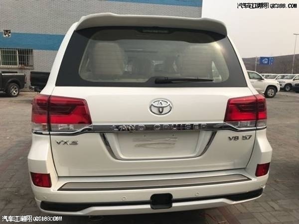 17款丰田兰德酷路泽5700配置动力详解