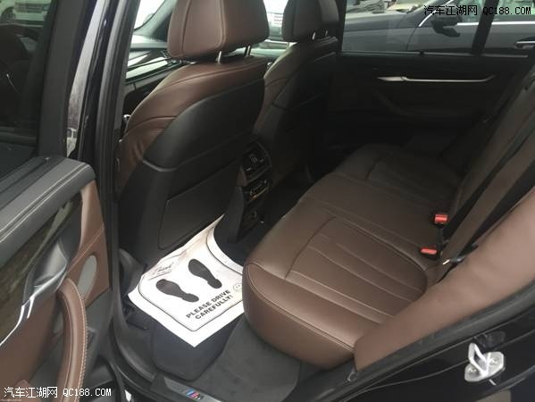 进口18款宝马X5 3.0T汽油加规到店实拍