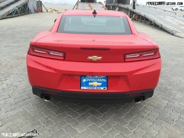 进口2017款雪佛兰科迈罗2.0T实拍感受