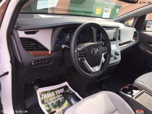 进口17款丰田塞纳3.5L商务车七座报价