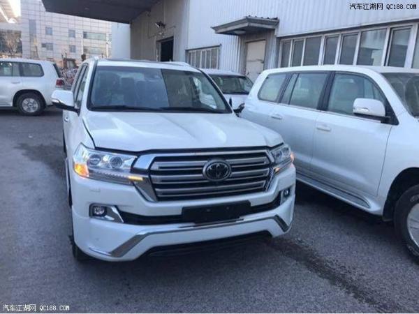 进口18款丰田兰德酷路泽5700配置解析