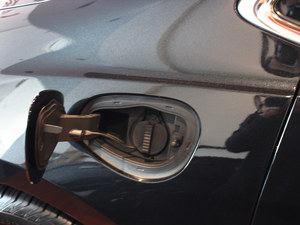 全新进口大捷龙混动版上市 售价52.69万