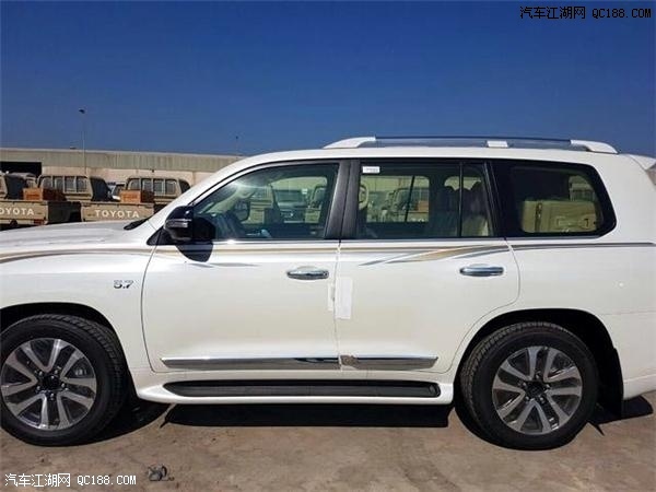 2018款中东版丰田酷路泽5700配置解读