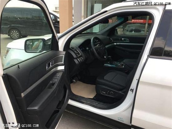 2017款福特探险者2.3T七座六速加版感受