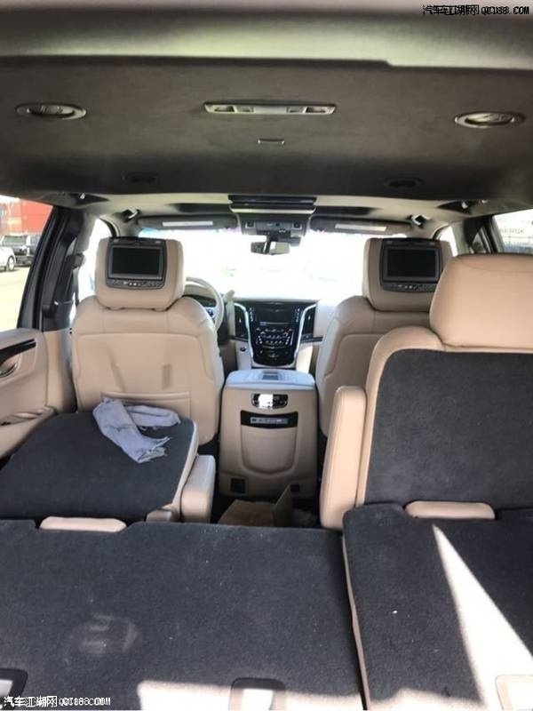 进口18款凯迪拉克凯雷德加长版性能体验