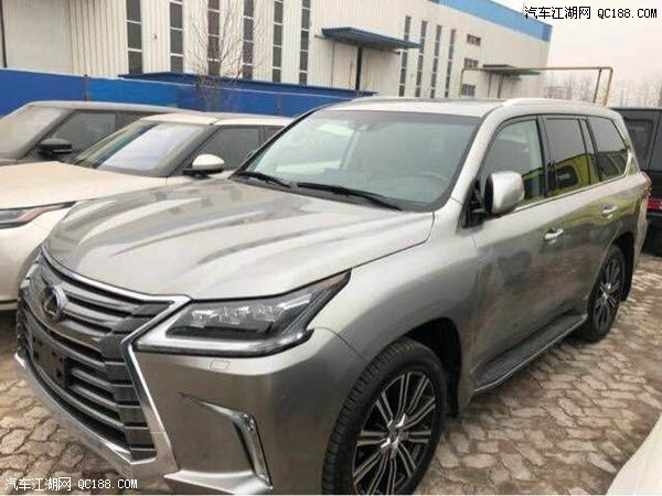 2018款雷克萨斯LX570八座21轮到店实拍