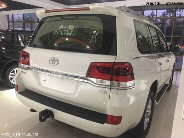 2018款中东版丰田酷路泽4600价格解读