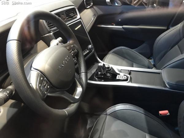 2018北京车展 领克01插电混动版正式发布