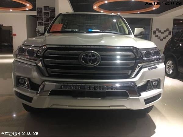 2018款中东版丰田酷路泽4600价格解读