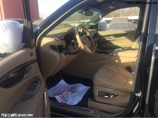 进口18款凯迪拉克凯雷德加长版性能体验