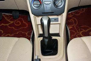 奇瑞风云2现车充足   最高优惠3千元