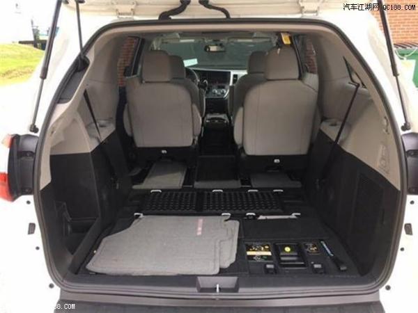 进口17款丰田塞纳3.5L商务车七座报价